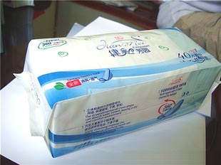供應(yīng)40片健美芳園日夜組合網(wǎng)面衛(wèi)生巾