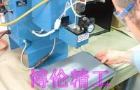 供應(yīng)BL-8505M2汽車電子產(chǎn)品、絕緣、防塵、固定、熱熔膠點膠機
