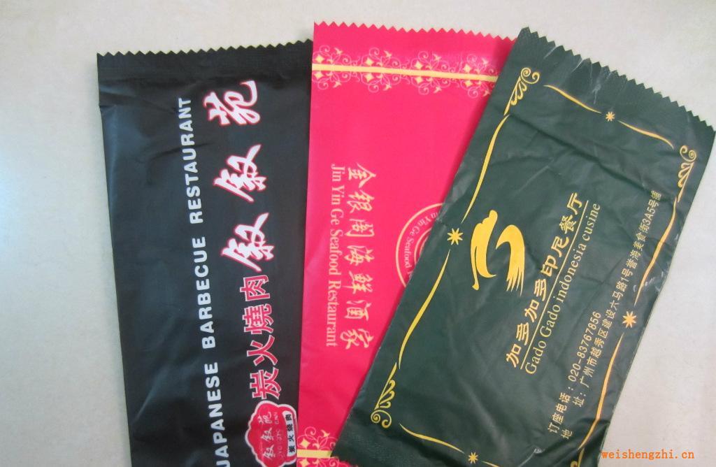 標準規(guī)格濕巾，可定做各規(guī)格，一次性濕巾，餐飲用濕巾