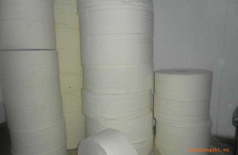 臨沂陽光紙業(yè)批發(fā)銷售木漿紙脫墨盤紙大盤紙小盤紙質量穩(wěn)定