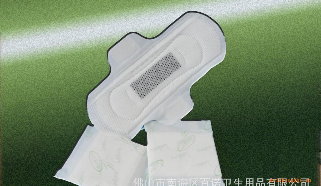 樂點點3D立體防漏超強吸收衛生巾干爽、透氣、無感覺