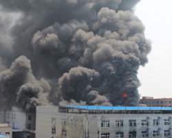 火炎焱！一紙箱廠不到一天內連燒兩次！