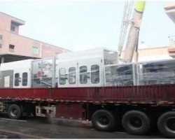 廣東貝禧第二臺全新大環腰紙尿褲生產設備到廠