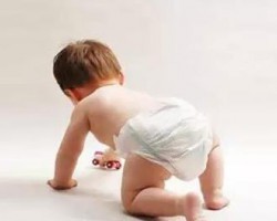 什么時候應該脫掉紙尿褲，過了這個時間短就晚了！