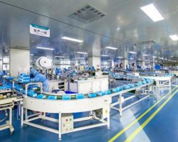 東順國貿旗下山東永芳衛生用品公司10條全自動口罩生產線正式投產